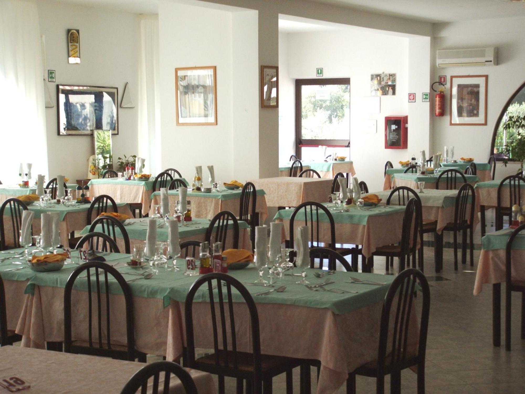Hotel Piccolo Paradiso Peschici Ngoại thất bức ảnh